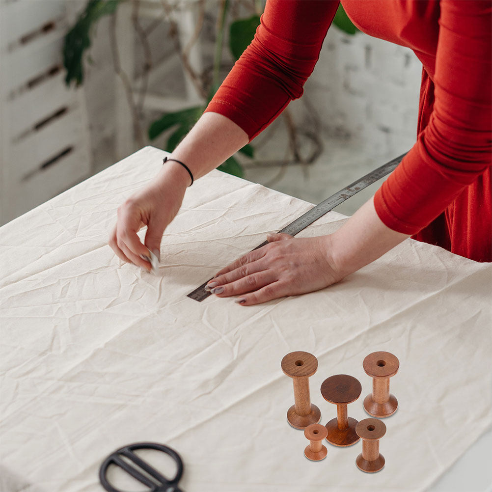 Embroidery Craft - 7Pcs Wooden Bobbins Set Space Saving