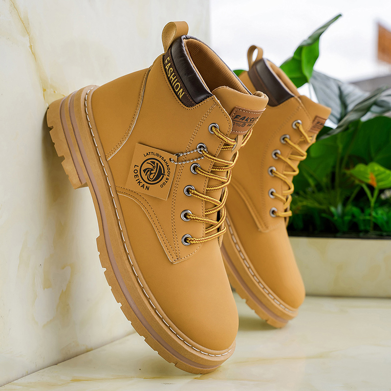 2025 Men's New Classic Mid-Cut - Guipure Lace Panel incelemesi ve fiyatı