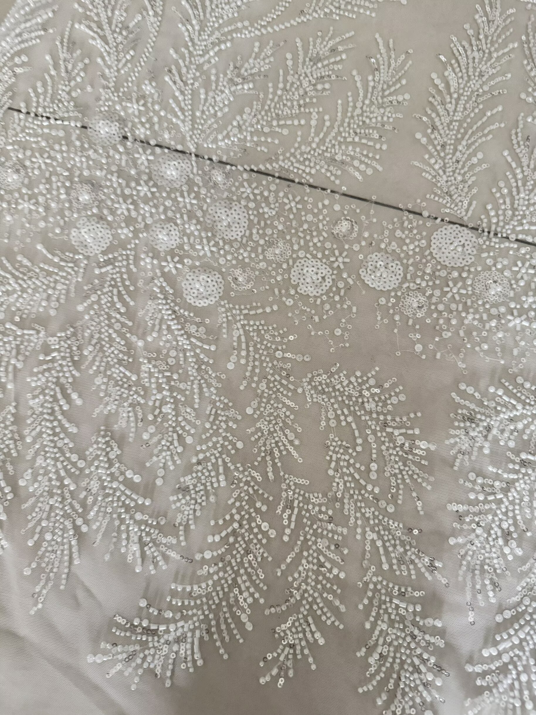 White Beaded Pearl Crystal Seq - Crystal Mesh Fabric incelemesi ve fiyatı