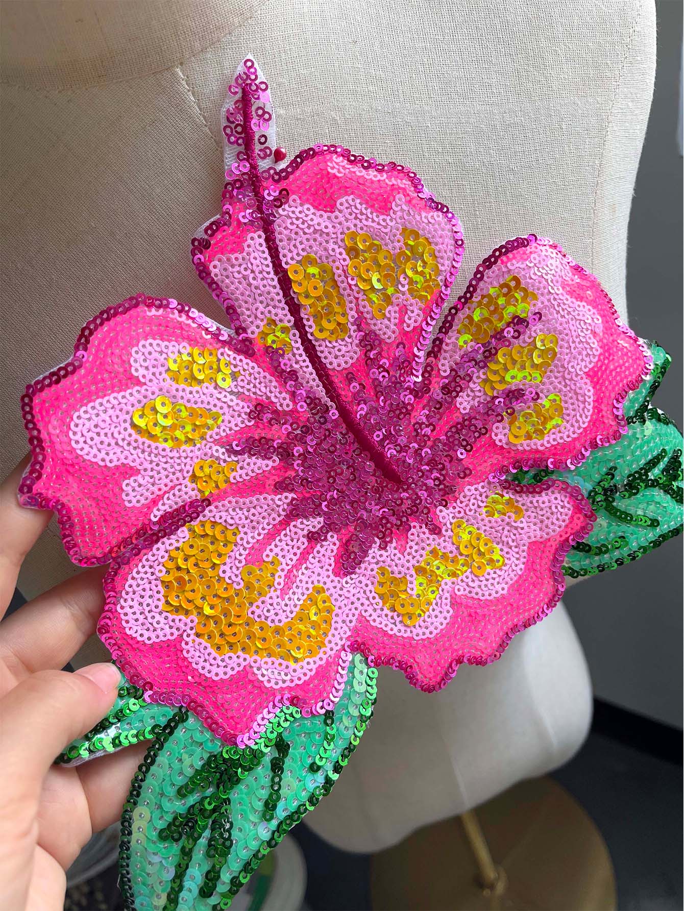 1 Piece 26CM Shining Pink Sequ - Applique Patch Flower incelemesi ve fiyatı